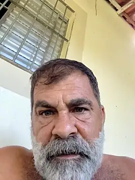 Peludo173317 online show from March 2026 06:35:01 PM