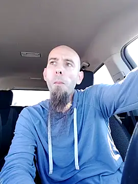 Snapshot of JohnnyFaster chatting on September 2025 02:44:02 PM JohnnyFaster online show from September 2025 02:44:02 PM