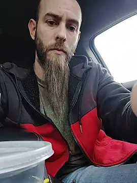 Snapshot of JohnnyFaster chatting on April 2026 02:14:01 PM JohnnyFaster online show from April 2026 02:14:01 PM