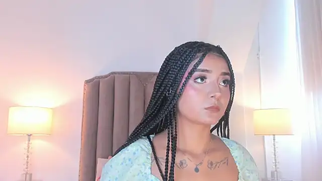 Emma Torres   online show from June 2026 12:37:01 PM
