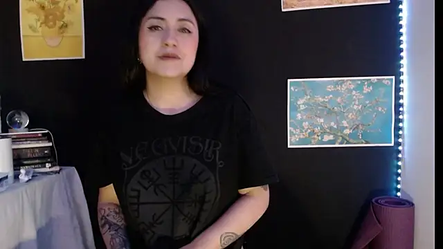 AbsentaVert online show from May 2026 01:00:01 AM