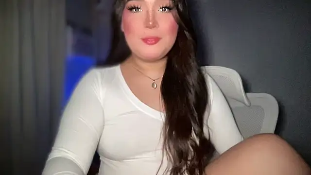 Snapshot of MissCataleyaxxx chatting on April 2026 12:01:01 AM MissCataleyaxxx online show from April 2026 12:01:01 AM