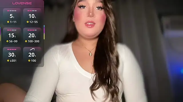 Snapshot of MissCataleyaxxx chatting on May 2026 12:41:02 AM MissCataleyaxxx online show from May 2026 12:41:02 AM