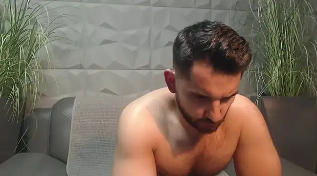 Snapshot of Antoniodiamond chatting on February 2025 08:20:02 PM Antoniodiamond online show from February 2025 08:20:02 PM