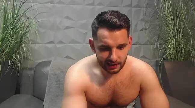 Snapshot of Antoniodiamond chatting on March 2025 08:21:02 PM Antoniodiamond online show from March 2025 08:21:02 PM