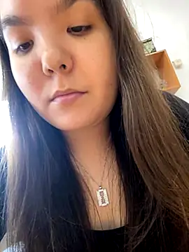 Var Kiss online show from September 2025 07:41:01 AM