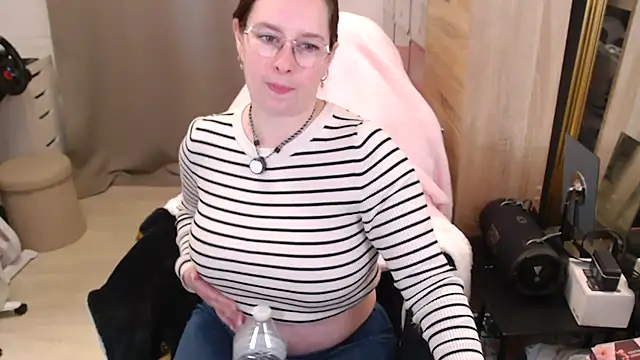 Snapshot of Amai_Live chatting on March 2026 09:57:01 AM Amai Live online show from March 2026 09:57:01 AM