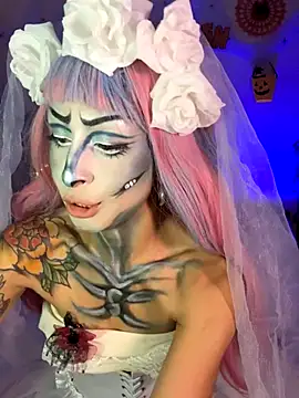 Snapshot of Cinamoonn chatting on October 2025 10:34:02 PM Cinamoonn online show from October 2025 10:34:02 PM