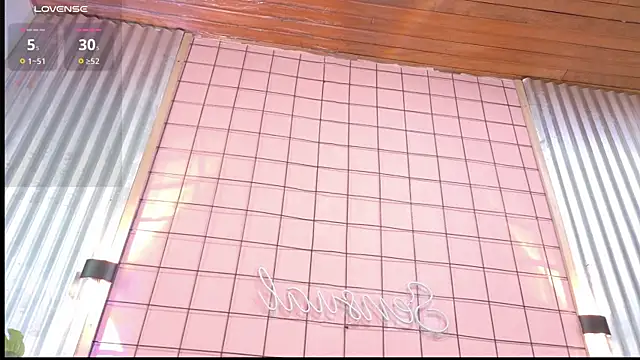 mensia hernandz online show from October 2025 01:31:01 PM