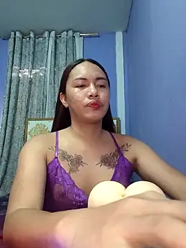 Snapshot of lady_kim_boner chatting on June 2026 06:40:01 AM lady kim boner online show from June 2026 06:40:01 AM