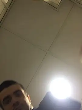 Snapshot of boyygirlls chatting on March 2025 09:43:01 PM boyygirlls online show from March 2025 09:43:01 PM