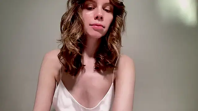Snapshot of Nikki_Mimimi chatting on December 2024 10:08:02 AM Nikki Mimimi online show from December 2024 10:08:02 AM