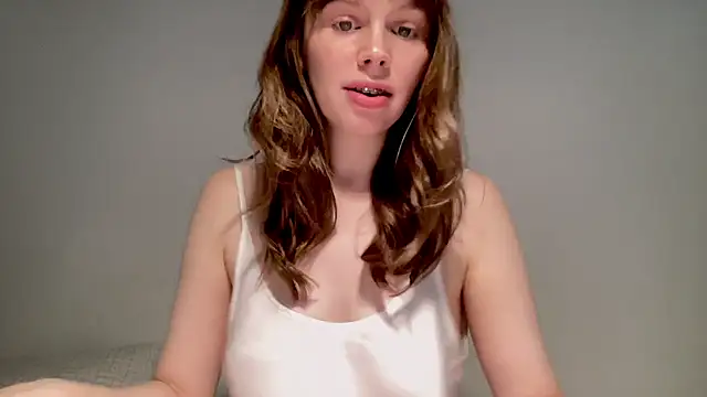 Snapshot of Nikki_Mimimi chatting on October 2025 10:03:01 AM Nikki Mimimi online show from October 2025 10:03:01 AM