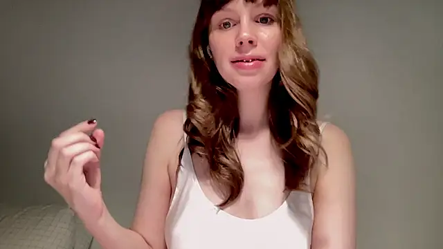 Snapshot of Nikki_Mimimi chatting on October 2025 10:00:02 AM Nikki Mimimi online show from October 2025 10:00:02 AM