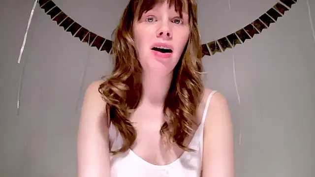 Snapshot of Nikki_Mimimi chatting on December 2025 10:02:01 AM Nikki Mimimi online show from December 2025 10:02:01 AM