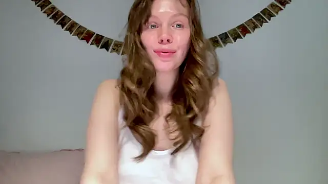 Snapshot of Nikki_Mimimi chatting on January 2026 10:06:01 AM Nikki Mimimi online show from January 2026 10:06:01 AM