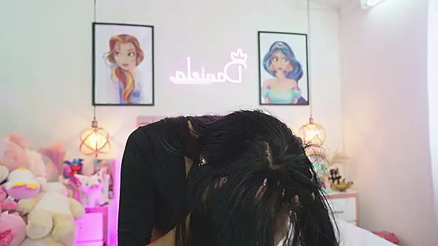 Snapshot of dani_parker_ chatting on February 2026 04:25:02 PM dani parker online show from February 2026 04:25:02 PM