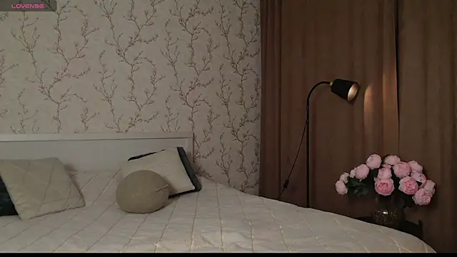 ly lydia online show from December 2025 03:15:02 AM