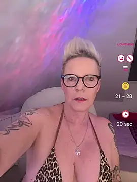 German Milf online show from May 2026 12:55:02 PM
