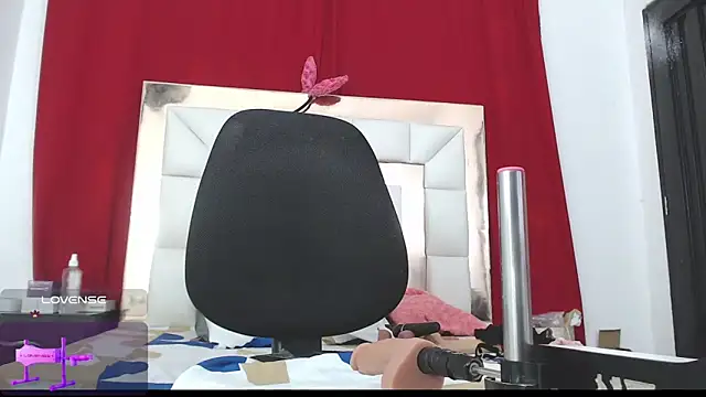 Snapshot of candyrojas chatting on October 2025 07:31:02 AM candyrojas online show from October 2025 07:31:02 AM