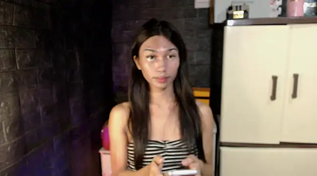 ToKeNa online show from February 2025 11:30:02 PM