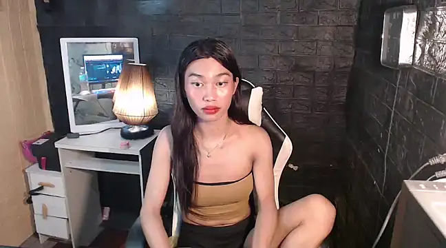 ToKeNa online show from March 2025 01:23:02 PM