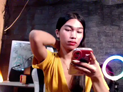 ToKeNa online show from March 2025 09:47:02 PM