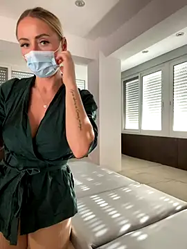 EmaSalis online show from October 2025 03:43:01 PM