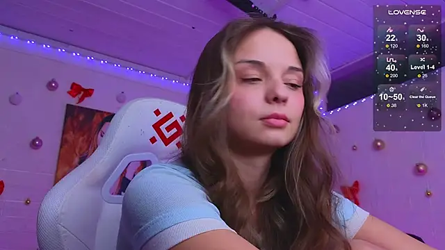 Snapshot of Misss_Vikk chatting on March 2026 03:19:02 PM Misss Vikk online show from March 2026 03:19:02 PM