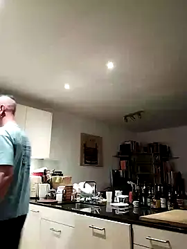 Snapshot of seelengleich chatting on January 2025 04:13:01 PM seelengleich online show from January 2025 04:13:01 PM