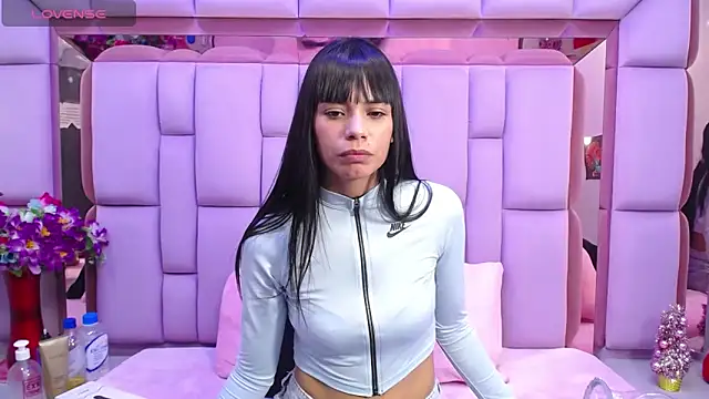 kylie seex online show from December 2025 02:51:01 AM