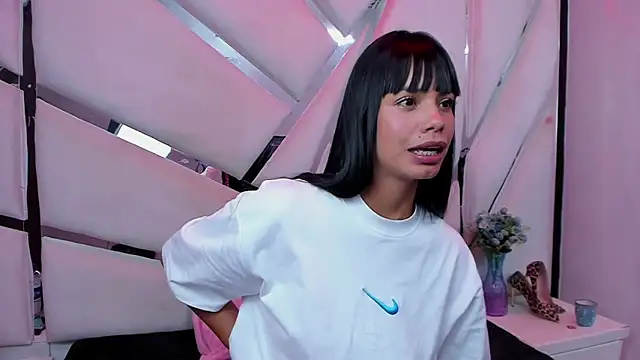 kylie seex online show from June 2026 02:49:01 AM