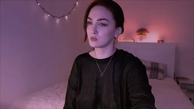 LilyFarey online show from January 2025 05:45:02 PM