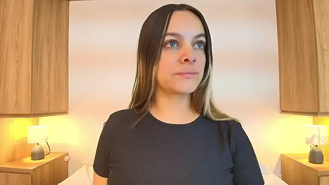 Snapshot of Isabella_Harley chatting on September 2025 12:42:01 PM Isabella Harley online show from September 2025 12:42:01 PM