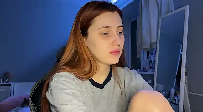 Snapshot of Uniarten chatting on January 2025 08:36:01 PM Uniarten online show from January 2025 08:36:01 PM