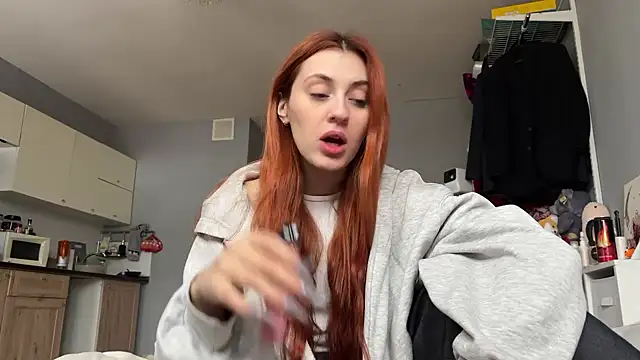 Snapshot of Uniarten chatting on January 2025 07:50:01 AM Uniarten online show from January 2025 07:50:01 AM