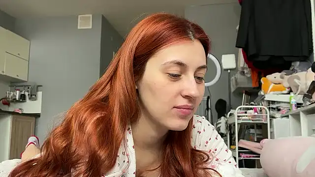 Snapshot of Uniarten chatting on February 2025 07:12:01 AM Uniarten online show from February 2025 07:12:01 AM