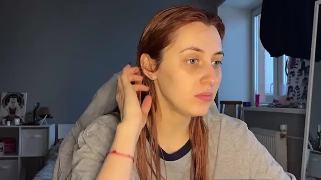 Snapshot of Uniarten chatting on February 2025 01:38:02 PM Uniarten online show from February 2025 01:38:02 PM