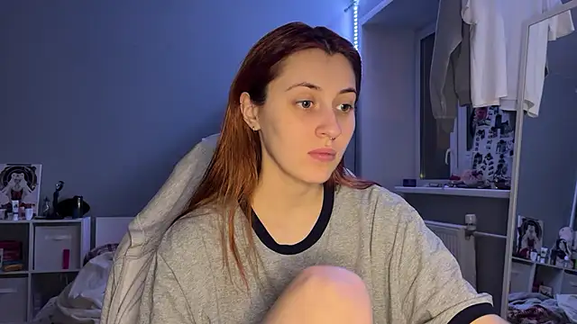 Snapshot of Uniarten chatting on March 2025 05:45:01 PM Uniarten online show from March 2025 05:45:01 PM