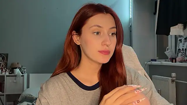 Snapshot of Uniarten chatting on September 2025 06:21:01 PM Uniarten online show from September 2025 06:21:01 PM