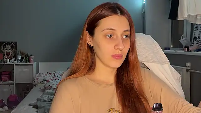 Snapshot of Uniarten chatting on October 2025 06:41:02 PM Uniarten online show from October 2025 06:41:02 PM