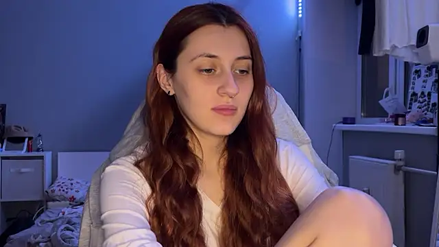 Snapshot of Uniarten chatting on October 2025 06:20:01 PM Uniarten online show from October 2025 06:20:01 PM