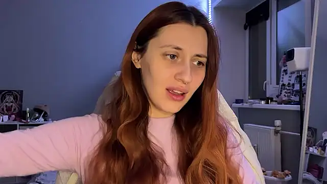 Snapshot of Uniarten chatting on December 2025 07:43:01 PM Uniarten online show from December 2025 07:43:01 PM