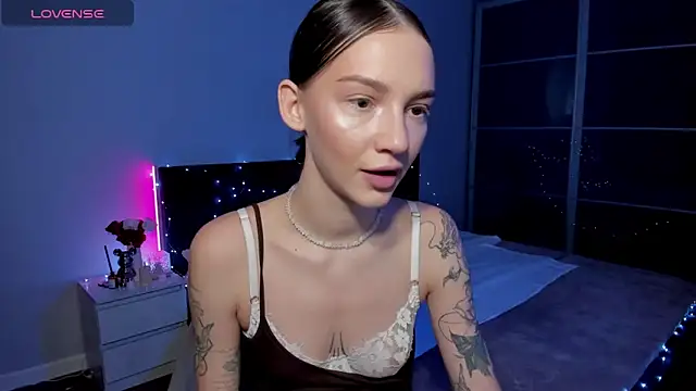 SophieCatty online show from March 2026 12:10:02 AM