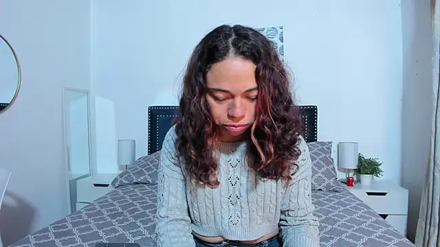 ZulyMichels online show from June 2026 12:36:02 PM