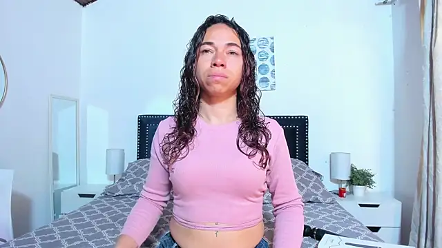 ZulyMichels online show from June 2026 12:42:01 PM
