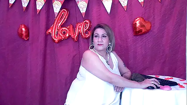 Snapshot of yayita_mature chatting on February 2025 12:52:02 PM yayita mature online show from February 2025 12:52:02 PM