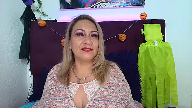 Snapshot of yayita_mature chatting on October 2025 03:13:01 PM yayita mature online show from October 2025 03:13:01 PM