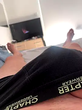 Krasavzi online show from October 2025 02:47:02 PM