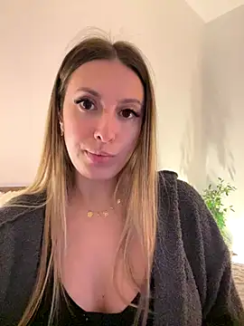 Eva Ryen online show from October 2025 04:50:01 PM